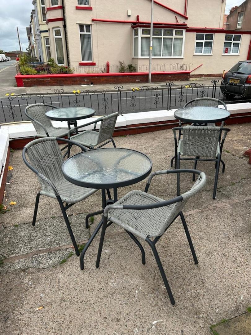 Myroomz Golden Strand Hotel Blackpool Exterior foto